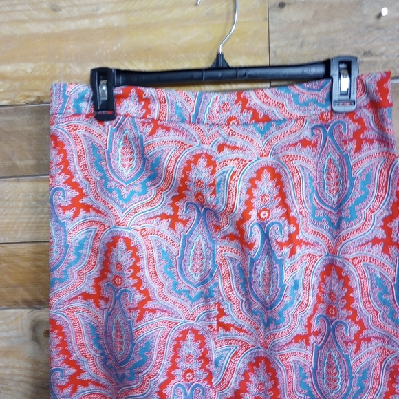 J. Crew Paisley The Pencil Skirt Size 10 Back Zip Closure. Boho Hippie Festival. - Picture 2 of 7